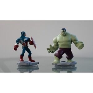 Disney Infinity 2.0 Marvel The Hulk + Captain America Figures